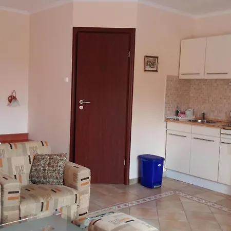 Apartment Bdis 1 *
